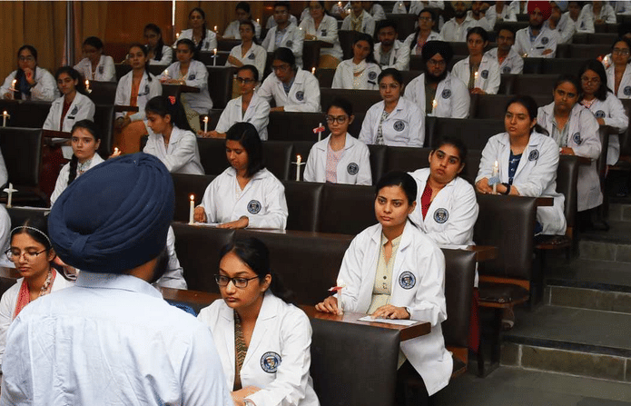 Sri Guru Ram Das College of Nursing Amritsar Ceremony photo 1